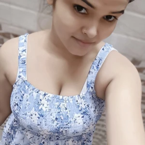 Connect Escorts & Call Girls In Sector-10 Noida